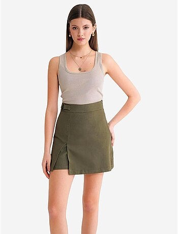 Short taille haute à ceinture et fente sur le devant mixray