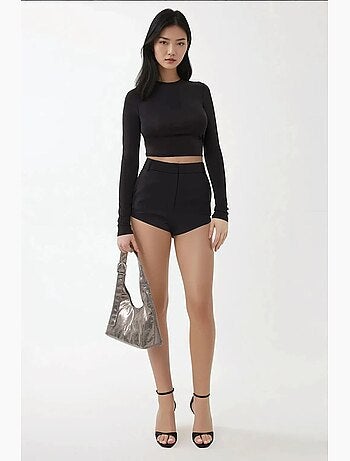 Short taille haute à jambe droite hiccup