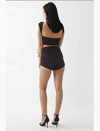 Short taille haute à jambe droite hiccup