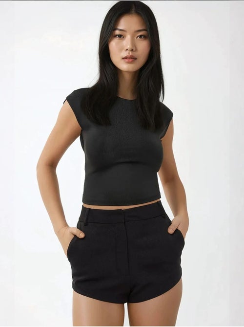Short taille haute à jambe droite - Kiabi Short taille haute à jambe droite - Kiabi