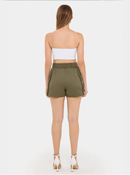 Short taille haute en coton avec poche et ceinture - Kiabi Short taille haute en coton avec poche et ceinture - Kiabi