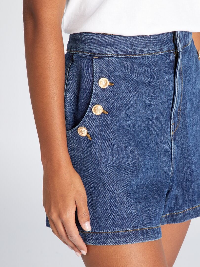 Short en denim avec ourlet effiloché - Femme | MANGO France métropolitaine