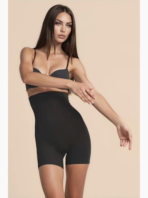 Short taille haute mi-cuisse hiccup - Kiabi Short taille haute mi-cuisse hiccup - Kiabi