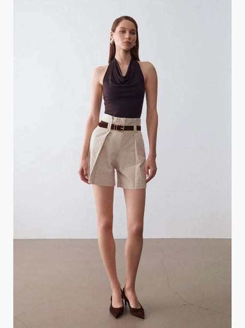 Short tailleur à taille haute et ceinture dilvin - Kiabi Short tailleur à taille haute et ceinture dilvin - Kiabi