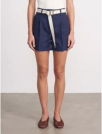 Short tailleur à taille haute et ceinture dilvin