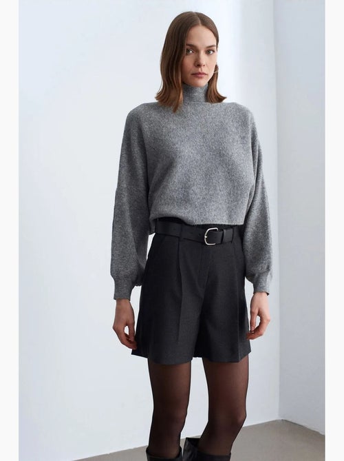 Short tailleur à taille haute et ceinture dilvin - Kiabi Short tailleur à taille haute et ceinture dilvin - Kiabi