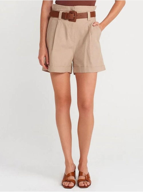 Short Tailleur En Mélange De Lin À Taille Haute Et Ceinture - Kiabi
