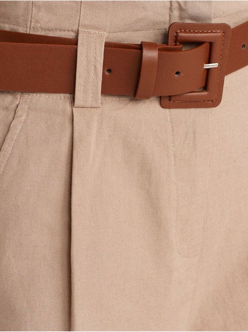 Short Tailleur En Mélange De Lin À Taille Haute Et Ceinture - Kiabi