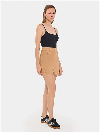 Short tissé plissé taille haute