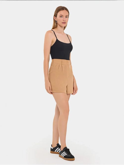 Short tissé plissé taille haute - Kiabi Short tissé plissé taille haute - Kiabi