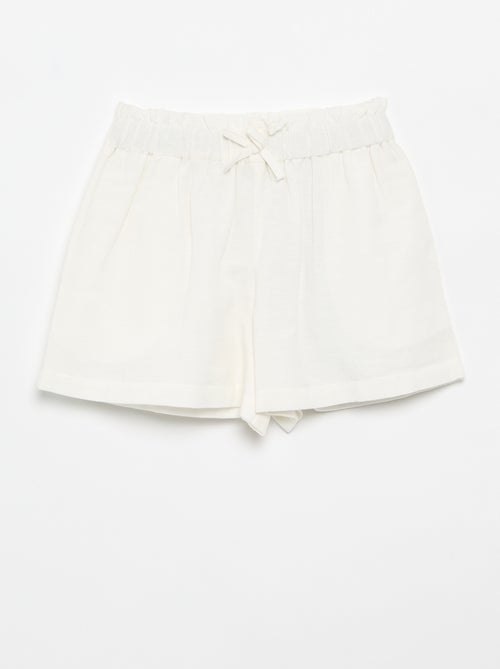Short uni avec nœud fantaisie - Kiabi Short uni avec nœud fantaisie - Kiabi