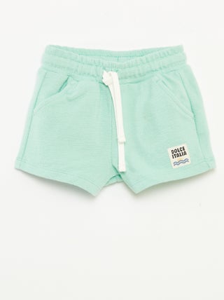 Short uni avec poches