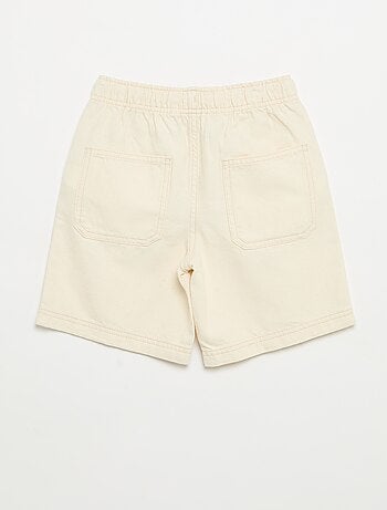 Short uni avec taille élastiquée