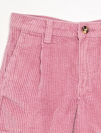 Short uni en velours côtelé