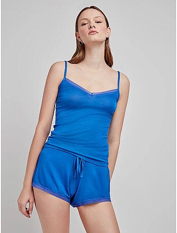 Short uni et ajustable en modal avec détails en dentelle