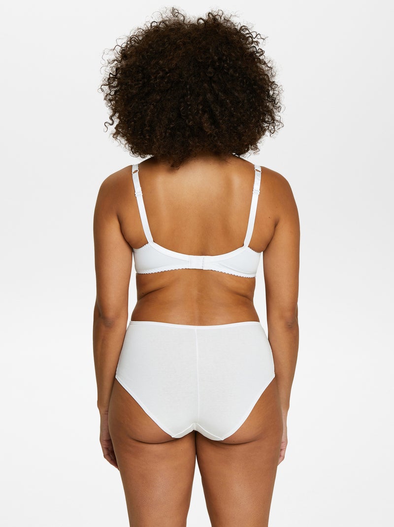 Shorty classique 'Sans Complexe' blanc - Kiabi