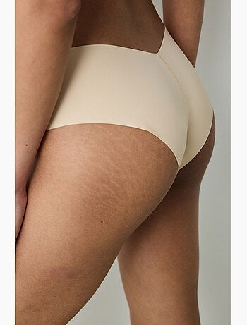 Shorty invisible découpe laser forme v penti