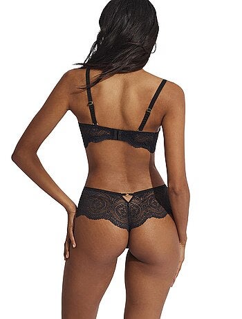 Shorty string Matilda