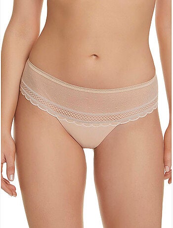 Shorty string mia