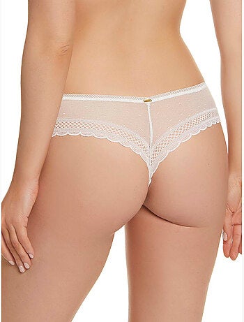 Shorty string mia