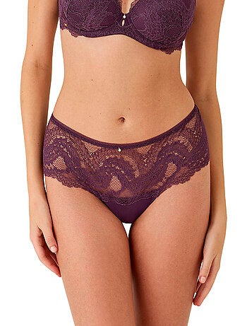 Shorty string renatta