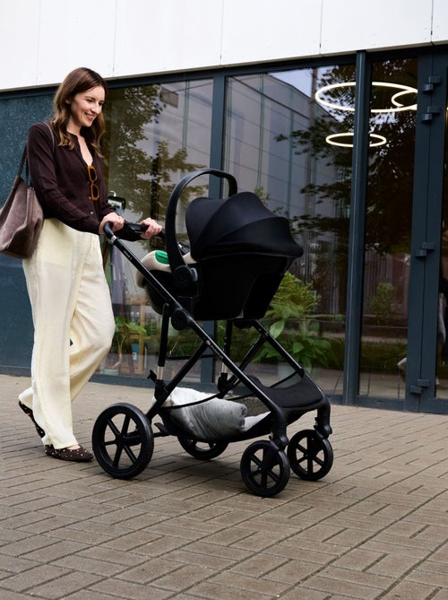 Siège auto bébé avec fixation isofix et protection renforcée - Kiabi