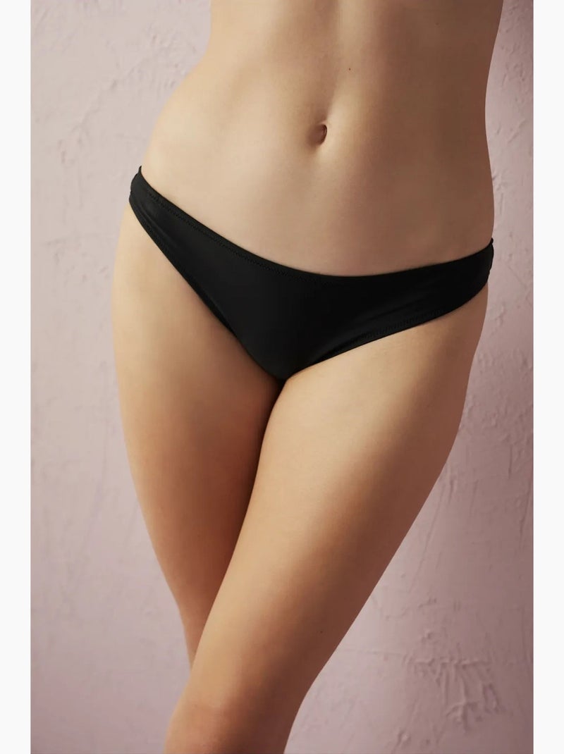 Slip de bikini basique penti Noir - Kiabi