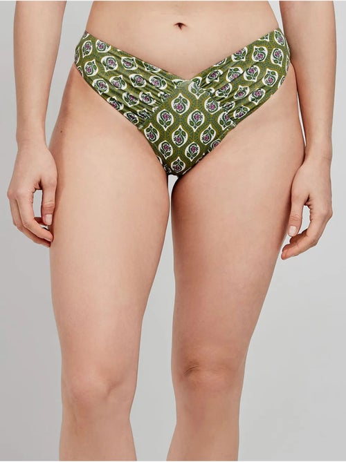Slip de bikini brésilien coupe en v - Kiabi Slip de bikini brésilien coupe en v - Kiabi