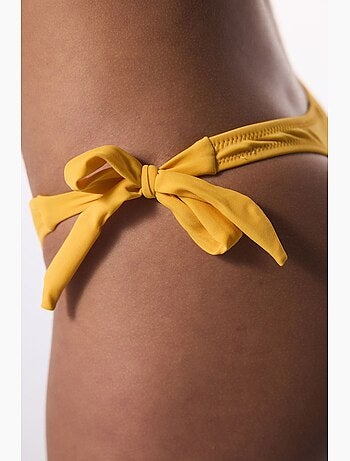 Slip de bikini string taille basse penti