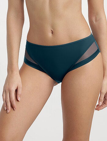 Slip Microfibre Generous