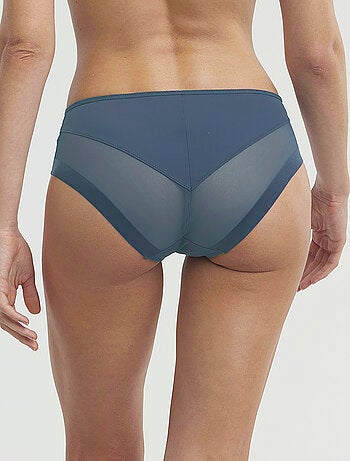 Slip Microfibre Generous