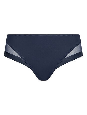 Slip Microfibre Generous