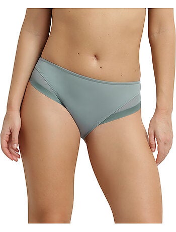 Slip Microfibre Generous