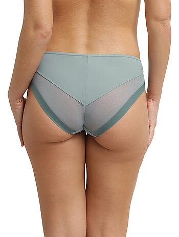 Slip Microfibre Generous