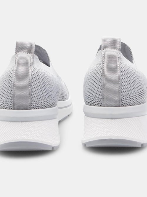 Slip on confortables BATA - Kiabi Slip on confortables BATA - Kiabi