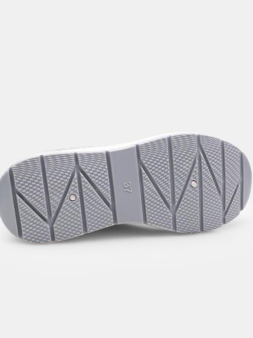 Slip on confortables BATA - Kiabi Slip on confortables BATA - Kiabi