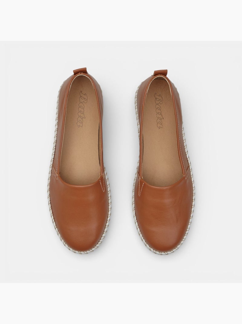 Slip-on en cuir Bata Marron - Kiabi