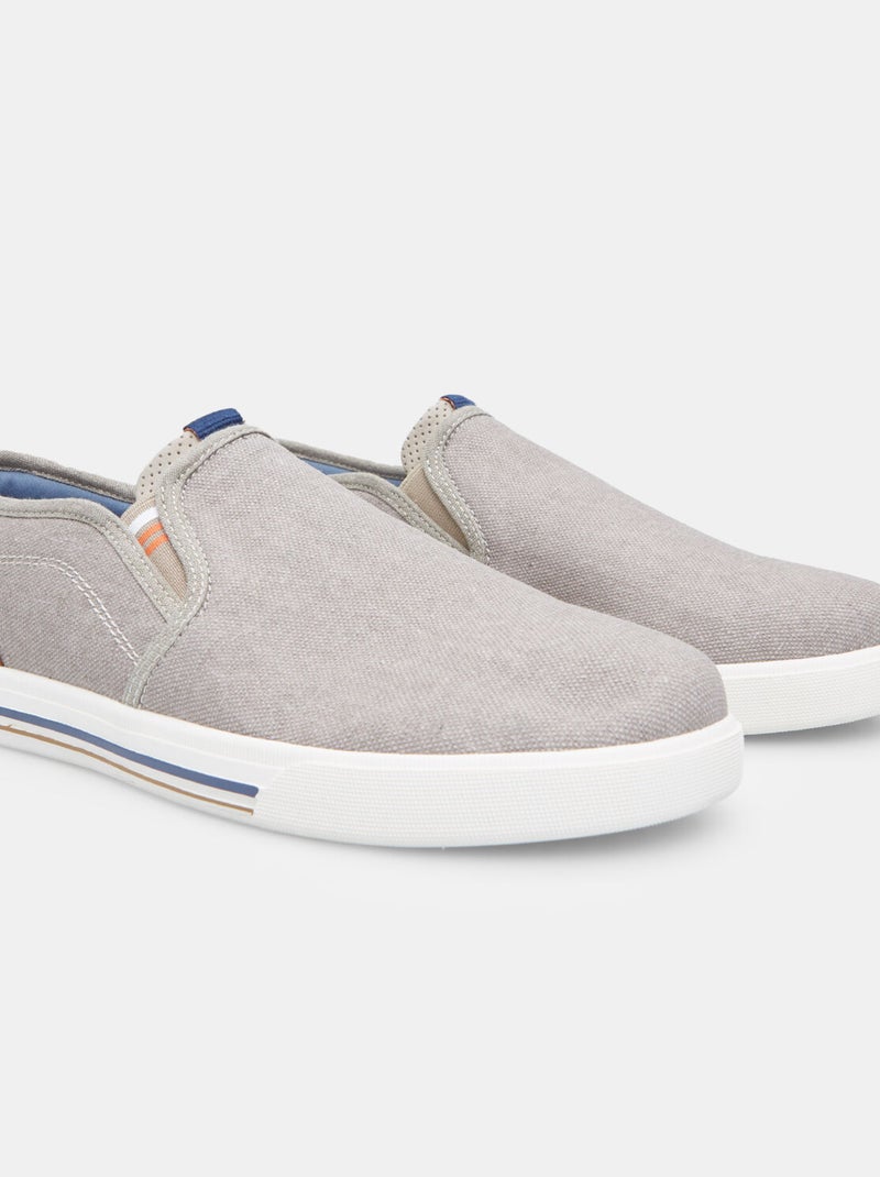Slip on en toile BATA Beige - Kiabi