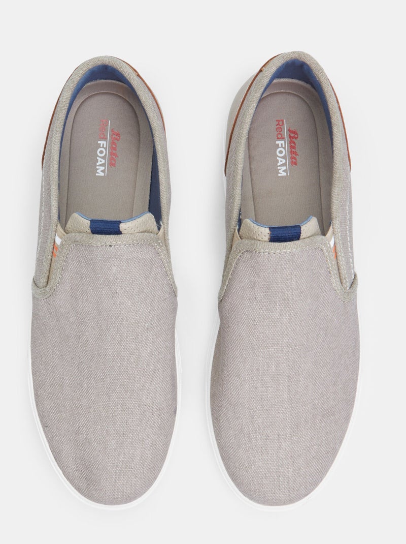 Slip on en toile BATA Beige - Kiabi
