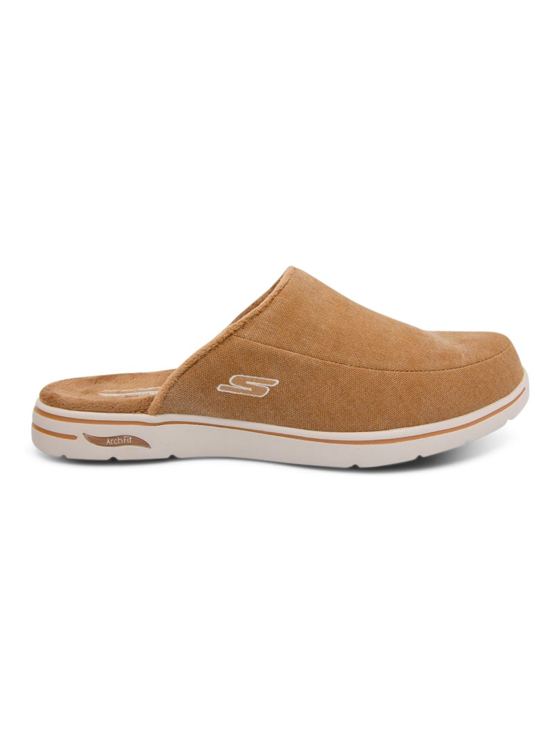 Slip on 'Skechers' Arch Fit Lounge' Marron - Kiabi