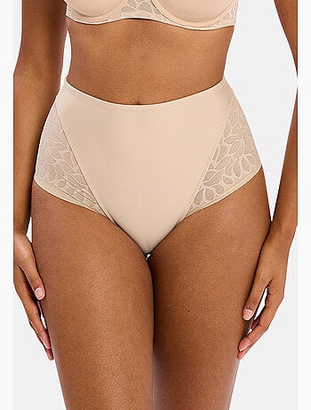 Slip Perfect Curves Sans Complexe