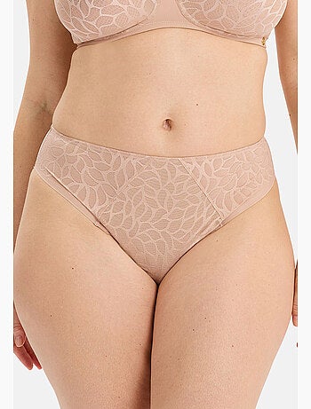 Slip perfect curves sans complexe lingerie