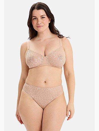 Slip perfect curves sans complexe lingerie