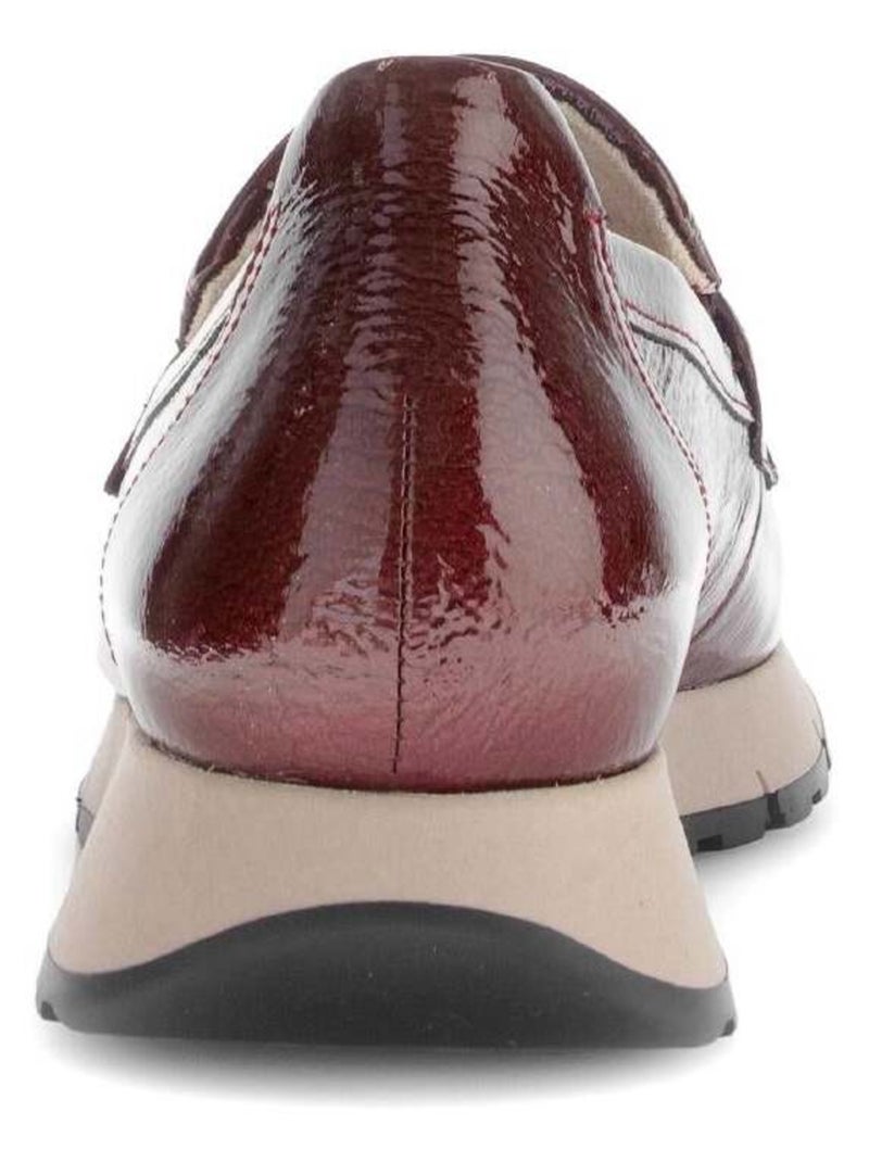 Slippers  en cuir vernis Rouge - Kiabi