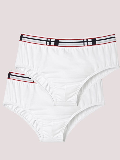 Slips fermés avec ceinture fantaisie - Kiabi