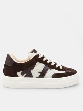 Sneakers à lacets en daim BATA