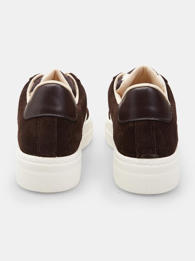 Sneakers à lacets en daim BATA Marron - Kiabi