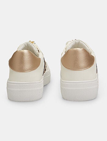 Sneakers avec bandeau animalier et applications bijoux BATA