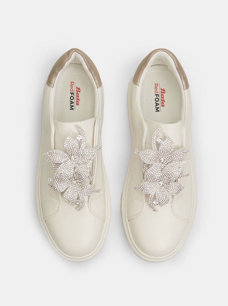 Sneakers avec des applications de bijoux BATA Blanc - Kiabi