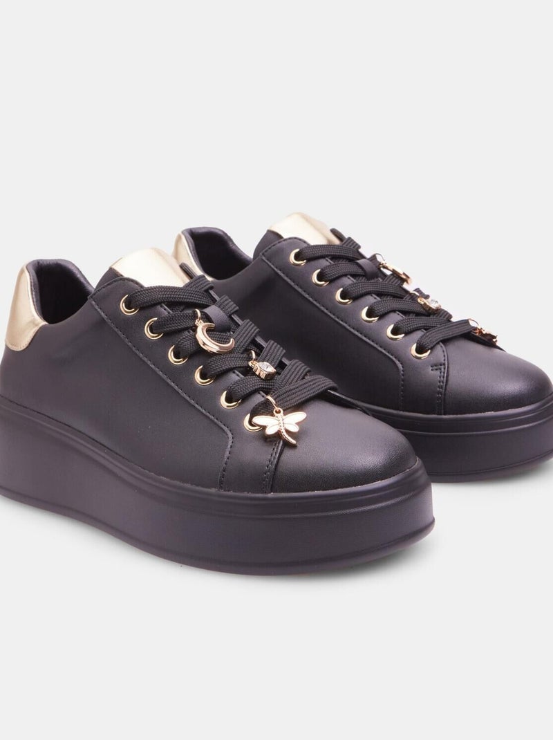 Sneakers avec lacets ornementés BATA Noir - Kiabi